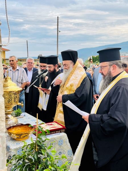 Φωτογραφικά στιγμιότυπα από τα Θυρανοίξια του Ναϊδρίου του Οσίου Λουκά του Ιατρού στην Προσοτσάνη  Δράμας. 